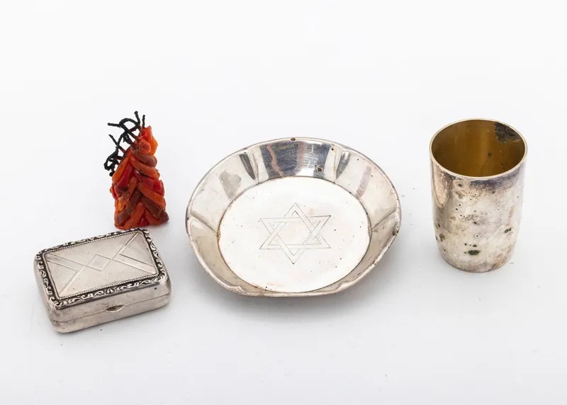 A SILVER HAVDALAH SET Germany, c. 1890. from auction in woodmere, New York — image 2
