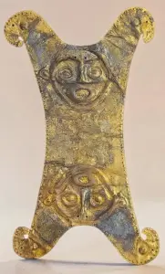Artifacts, Antiques and Collectibles — image 1