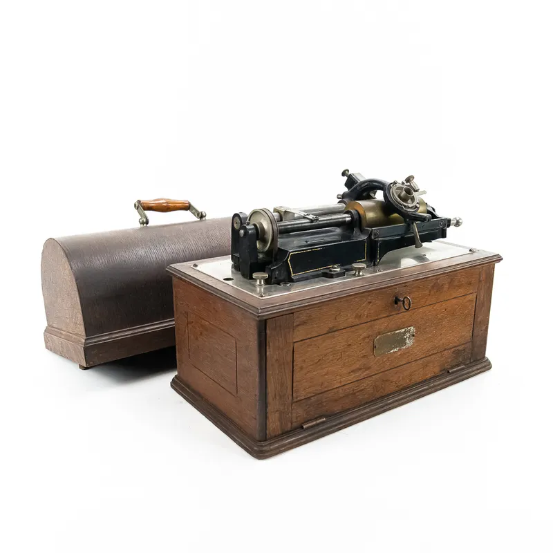 Amet Spring Motor Cylinder Phonograph from auction in Union, Illinois — image 43