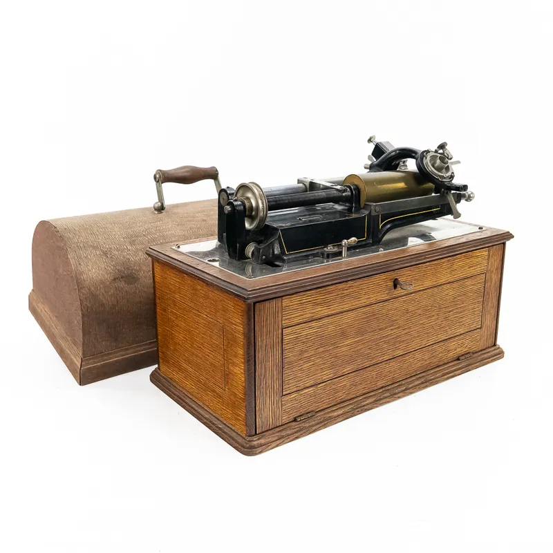 Amet Spring Motor Cylinder Phonograph from auction in Union, Illinois — image 46