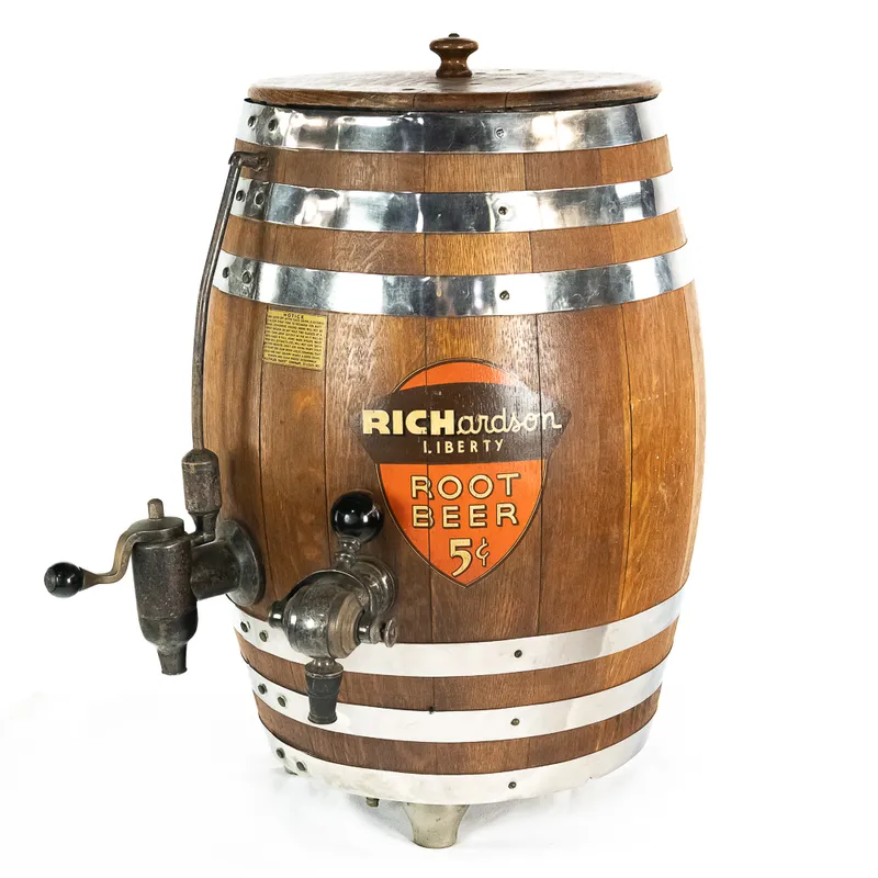 Richardson Liberty Root Beer Oak Barrel Dispenser from auction in Union, Illinois — image 31