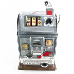 O.D. Jennings/Pace 5 Cent Slot Machine