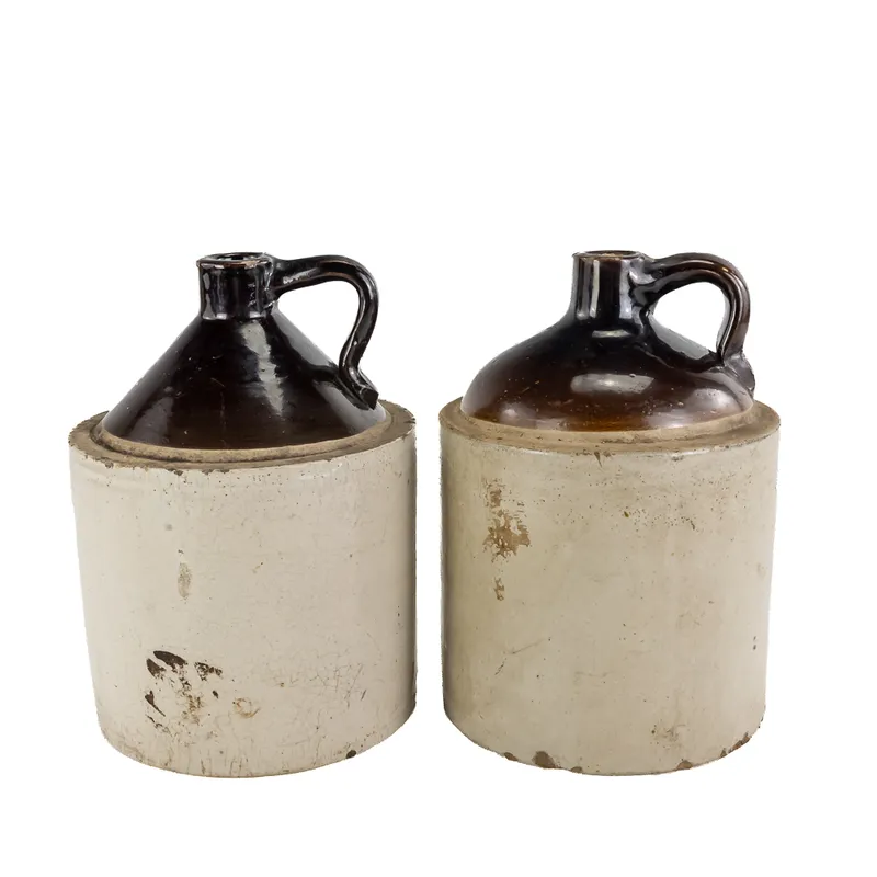 (2) Antique 1-Gallon Two-Tone Stoneware Jugs from auction in Union, Illinois — image 19
