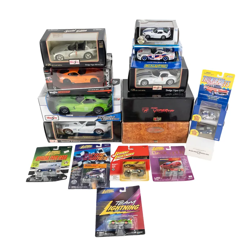 Dodge Viper Burago Ertl Maisto Die Cast Model Cars from auction in Union, Illinois — image 27