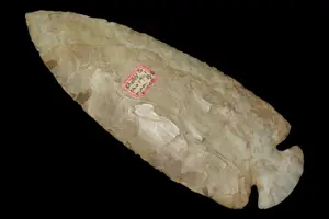 5 1/16" Grade 9 Dovetail, Tom Davis COA, Found in Shelby Co. Ohio near the Miami River, Made of Flint Ridge