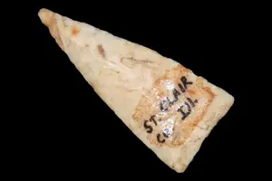 1 3/8" Triangular Madison Bird Point, St. Clair Co., Illinois, Great Color and Workmanship