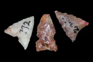 Lot of 3 Triangular Fresno Points, J.J. Currie Ranch, Randall Co., Texas, Palo Duro Canyon, Thomas Draw at Big Falls Sites