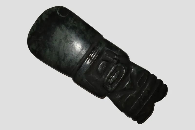 7 5/8" Huge Pre-Columbian Axe God, Motley COA, Jade, Costa Rica, Broken and Reglued from auction in Quincy, Illinois — image 35