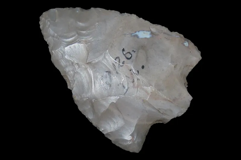 2 3/4" Hopewell Snyders, Cobden, Southern Illinois, Snapped Base, Well Patinated from auction in Quincy, Illinois — image 34