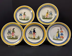 5 HenRiot Quimper Plates