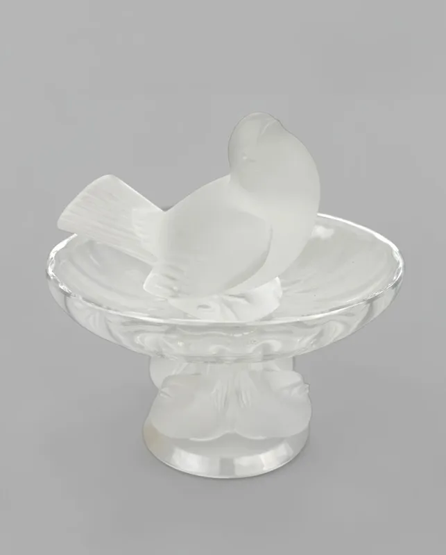Lalique Bird Dish & Figure from auction in Saint Paul, Minnesota — image 3