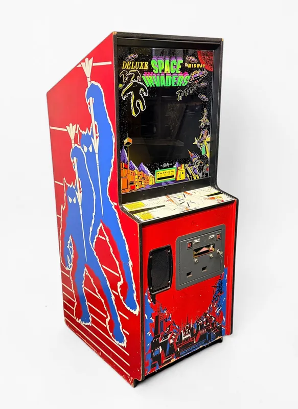 1980 Midway Deluxe "Space Invaders" Arcade Game from auction in Saint Paul, Minnesota — image 19