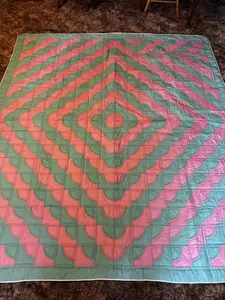 Vintage Large Scale Two Tone Concentric Geometric Pattern Hand Quilted Cotton Bedspread
