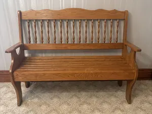 American Spindle Back Oak Settle Bench