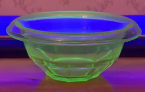 Hazel-Atlas Uranium Glass Paneled Bowl