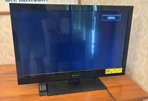 Emerson 32 Inch LCD Flat Screen Television with Remote