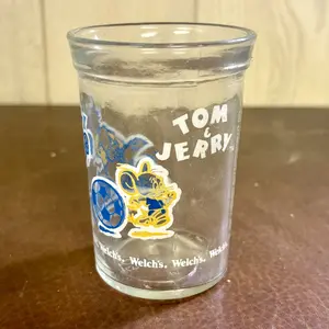 1991 Welch's Tom and Jerry Soccer Themed Collectible Juice Glass