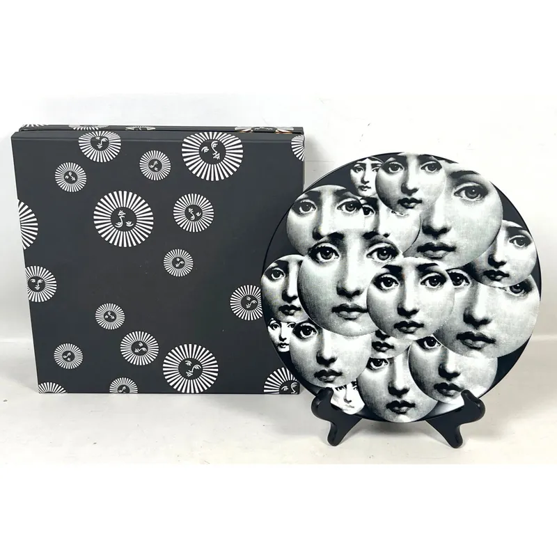Fornasetti Milano Tema e Variazioni Number 165 Porcelain Wall Plate with Lina Cavalieri Collage Moti from auction in Upper Chichester, Pennsylvania — image 11