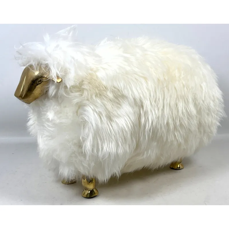 Small sheep sculpture in the style of Francois-Xavier Lalanne. Brass legs and face, genuine sheep sk from auction in Upper Chichester, Pennsylvania — image 34