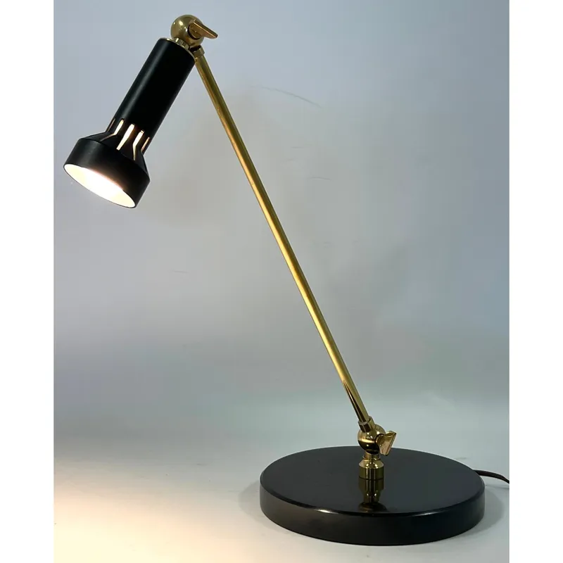 Vintage Italian Arredoluce Desk Lamp/Piano Lamp Italy. Unmarked. from auction in Upper Chichester, Pennsylvania — image 39