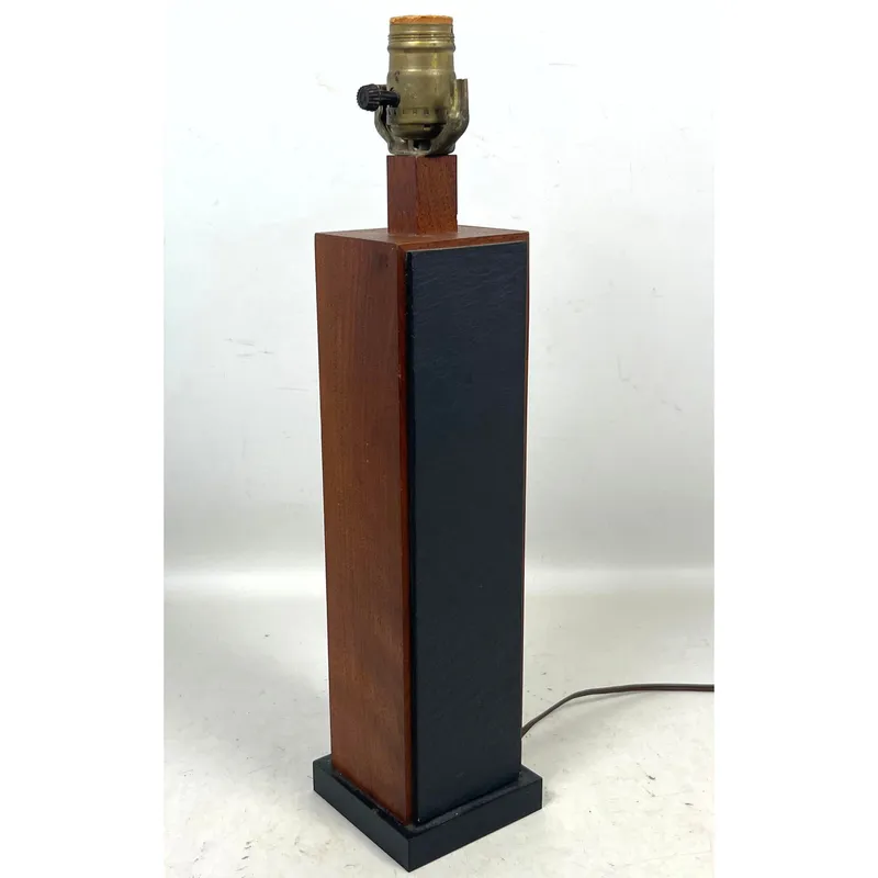 Vintage Mid Century Paul Evans Harpswell House Slate and Walnut Table Lamp, Label from auction in Upper Chichester, Pennsylvania — image 29