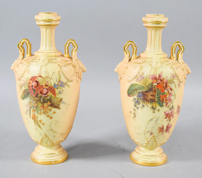 Pair of Royal Worcester Blush Ivory Porcelain Vases from auction in Lincoln Park, New Jersey — image 34