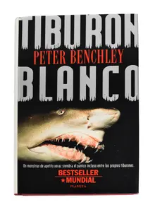 Peter Benchley's White Shark Spanish Translation Hardcover