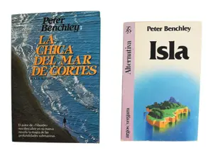 2 Peter Benchley Spanish Language Softcover Novels
