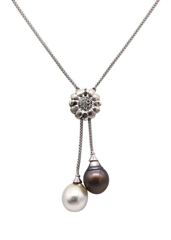 UNOAERRE Lariat Necklace In 14Kt Gold Diamonds Black & White South Sea Pearls from auction in Aventura, Florida — image 4