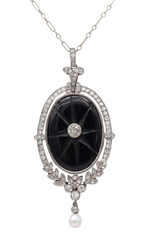 BELLE EPOQUE 1900 Edwardian Necklace In Platinum Diamonds, Onyx & Natural Pearl from auction in Aventura, Florida — image 5