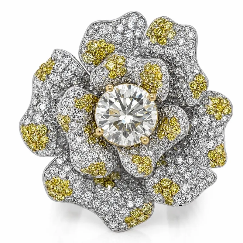 18K White Gold Ring with 6.91 CTW in Diamond & Fancy Yellow Diamond from auction in Aventura, Florida — image 39