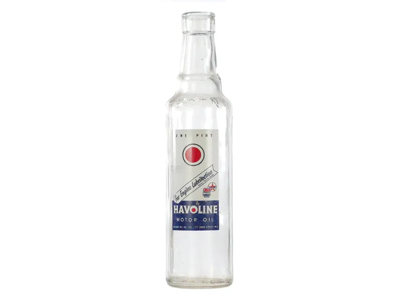 Regent One Pint Havorine Motor Oil Glass Bottle from auction in Myakka City, Florida — image 47