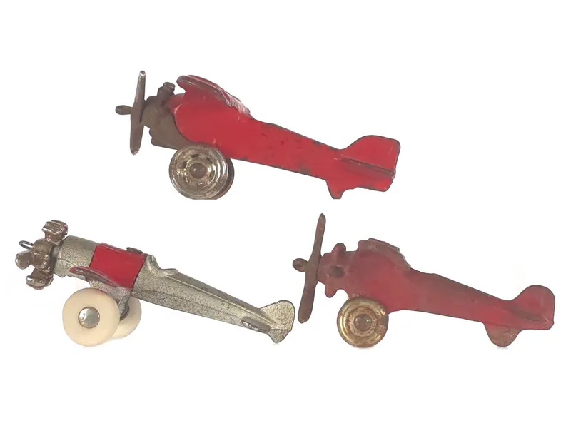 (3) Cast Iron Kilgore & A.C. Williams Planes from auction in Myakka City, Florida — image 13