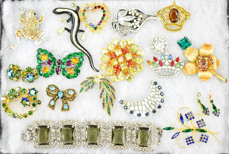 RHINESTONE JEWELRY ASSORMENT; SARAH COVENTRY, TORTOLANI, TRILARI, ETC. from auction in Aurora, Oregon — image 8