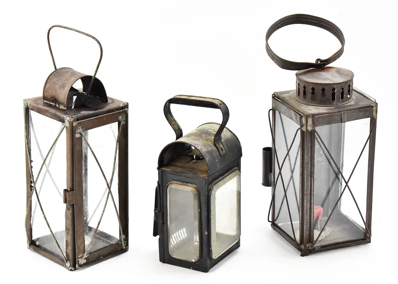 THREE TIN CANDLE LANTERNS: ROHRMAN, A. MURCOTT & COMPANY, AND MORE from auction in Aurora, Oregon — image 42