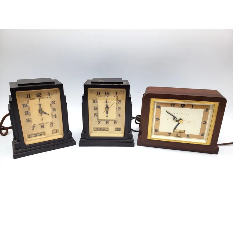 Pair of Hammond Gregory Art Deco Clocks from auction in East Meadow, New York — image 21