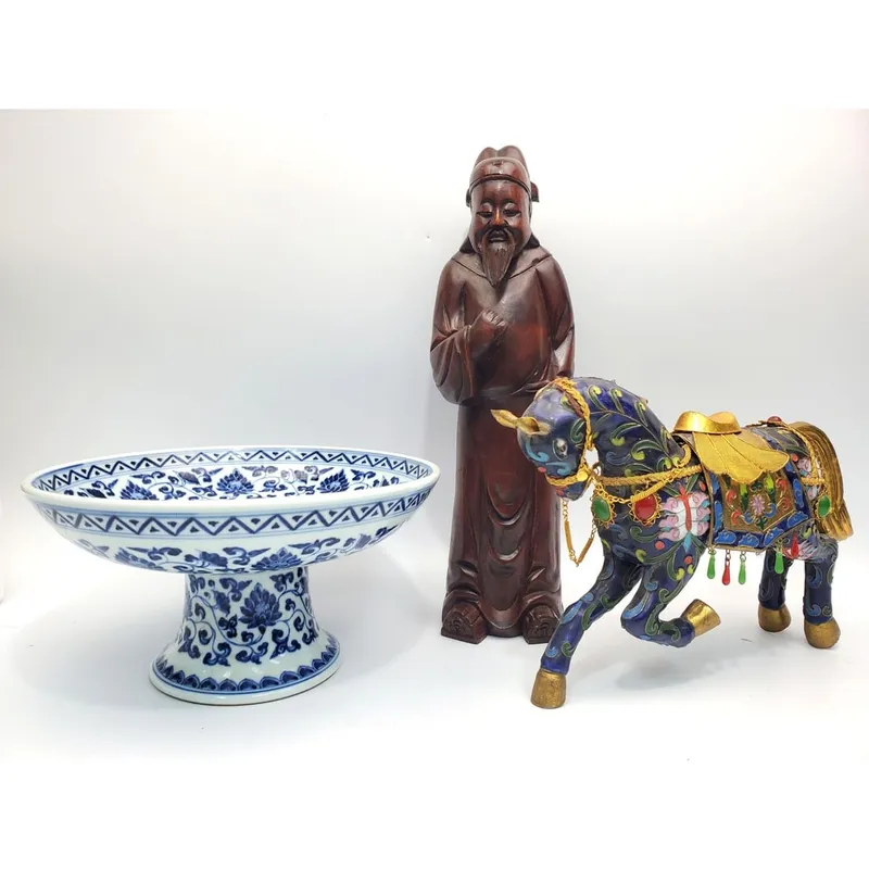 Lot of 3 Chinese Items from auction in East Meadow, New York — image 8