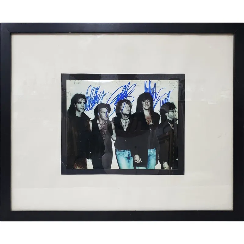 Original Signed Photograph of The Bon Jovi Band from auction in East Meadow, New York — image 7