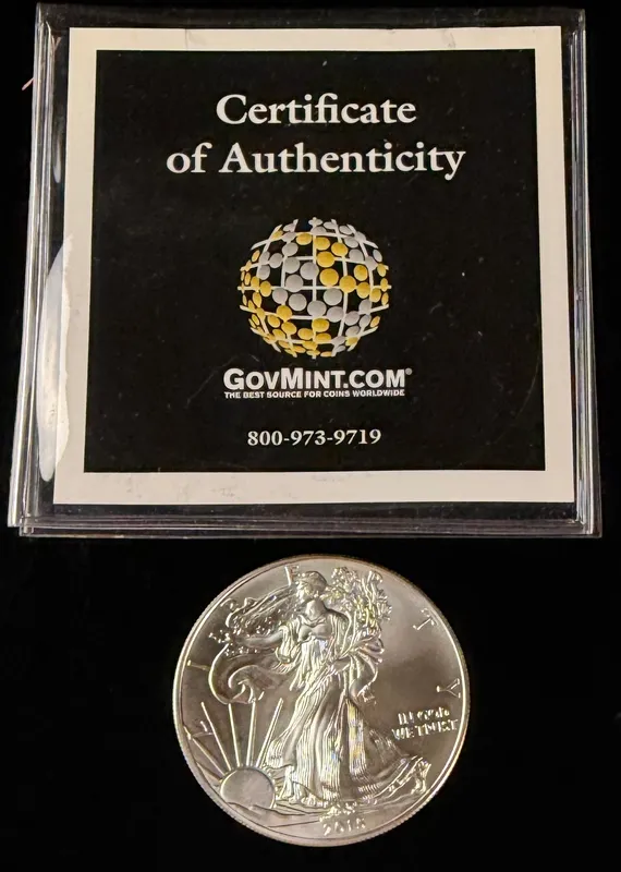 US 2015 One Dollar American Silver Eagle 1 oz Fine Silver Bullion Coin from auction in Campbell, New York — image 39