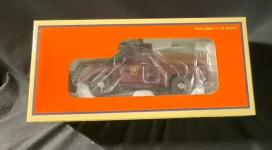 Lionel O-Gauge Pennsylvania Railroad 1955 Inspection Truck No. 6-39530 from auction in Campbell, New York — image 6