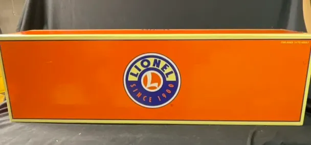 Lionel O Gauge BNSF Heritage Frisco SD70ACe Non-Powered Locomotive 6-38740 from auction in Campbell, New York — image 42