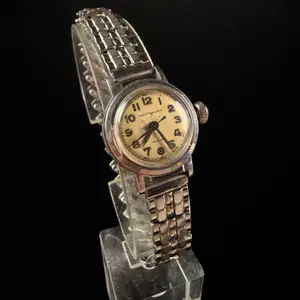 Vintage Jean Louis Roehrich Swiss Mechanical Ladies Wristwatch with JB Champion Expansion Bracelet