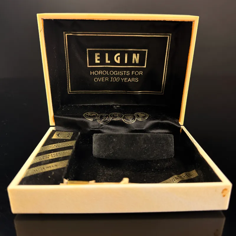 Vintage Elgin Marbled Plastic Watch Presentation Box from auction in Campbell, New York — image 41