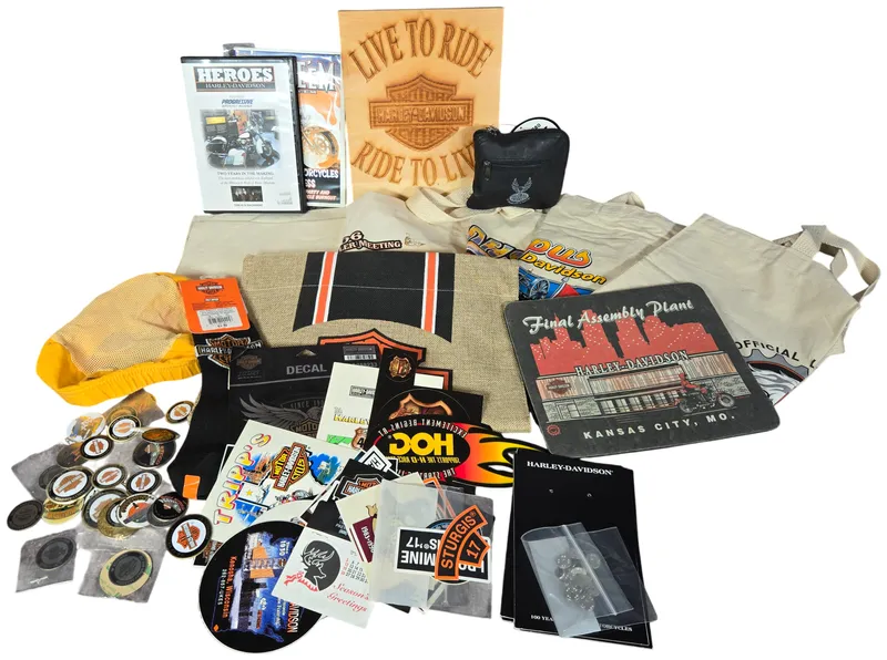 Harley-Davidson Motorcycle Memorabilia and Dealer Collectibles from auction in Lancaster, Ohio — image 37