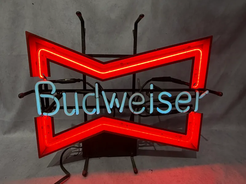 Vintage Budweiser Bowtie Neon Sign by Mt. Vernon Neon from auction in Lancaster, Ohio — image 31