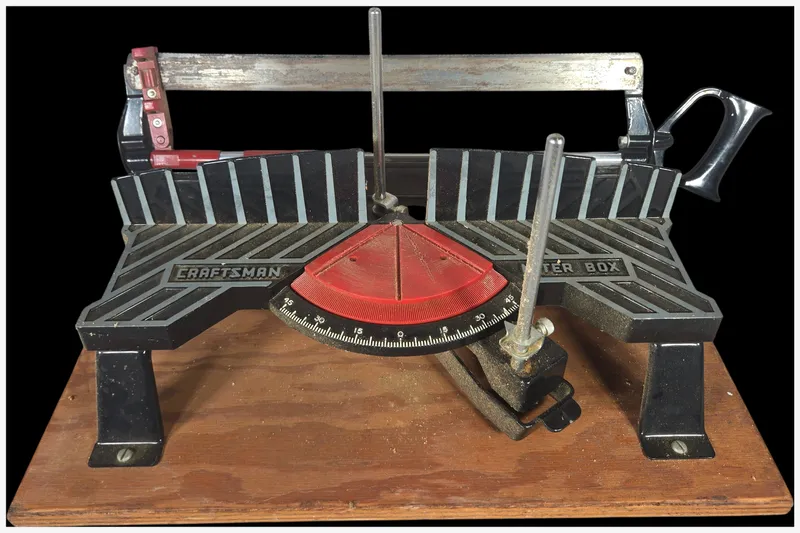 Vintage Craftsman Manual Miter Box and Back Saw Model 881.36306 from auction in Lancaster, Ohio — image 45
