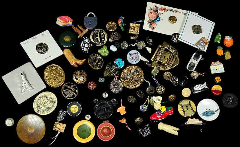 An Assortment of Vintage and Antique Buttons, Sewing Notions, and Novelty Pins from auction in Lancaster, Ohio — image 46