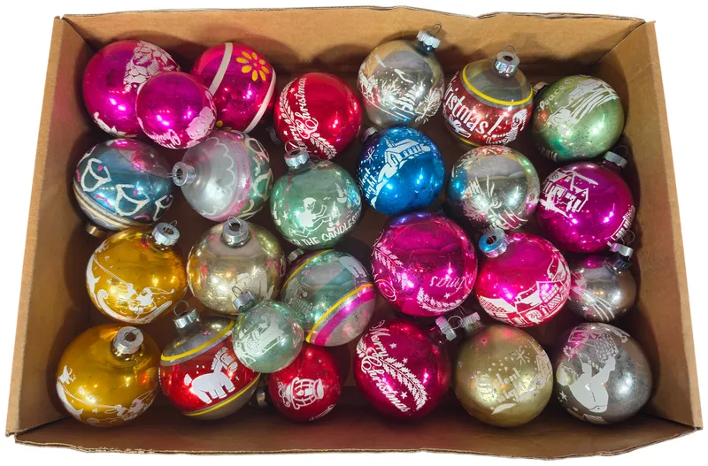 A Collection of Twenty-Five Vintage Glass Stenciled Christmas Ornaments from auction in Lancaster, Ohio — image 17