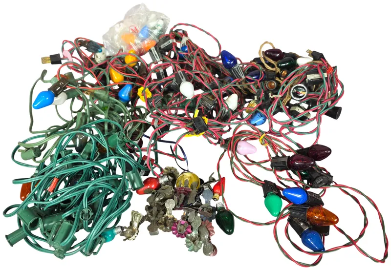 An Assortment of Vintage Holiday String Lights with Glass Bulbs and Metal Accessories from auction in Lancaster, Ohio — image 34
