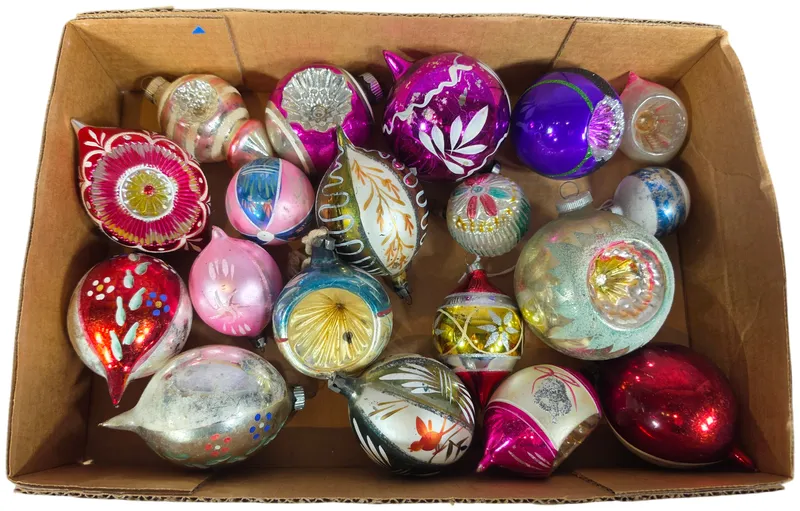 A Collection of Vintage Blown Glass Indent and Figural Christmas Ornaments from auction in Lancaster, Ohio — image 45